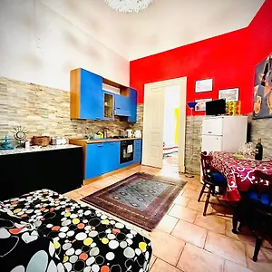 La Casa Di Luna 1 Center , Catania Italia
